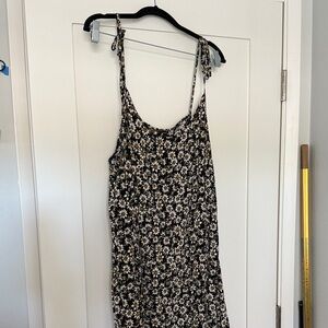 City Chic Black and White Floral Dress